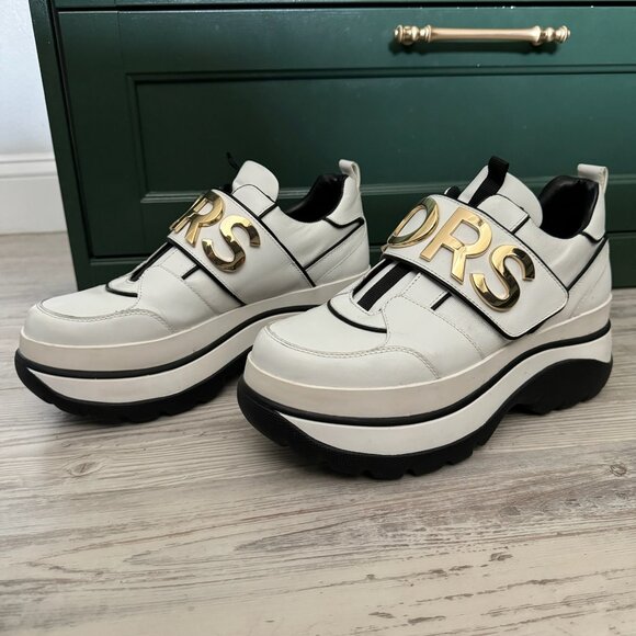 MICHAEL KORS Cortlandt Embellished Leather Platform Trainer - Picture 3 of 4